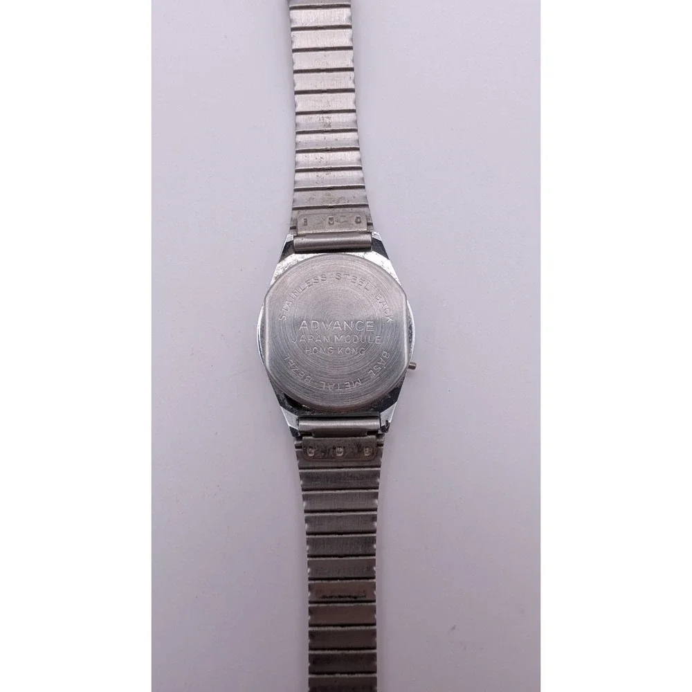 VTG ADVANCE Digital Watch Mens Classic Retro‎ Silver Tone Expandable New Battery